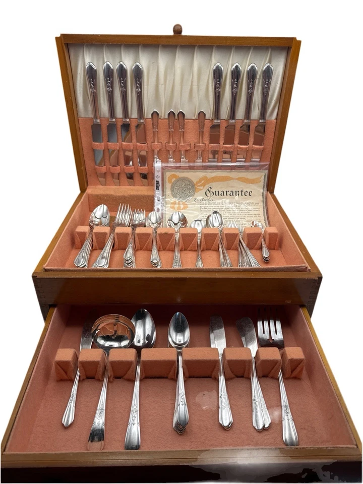 Juego de cubiertos plateados 82 piezas Oneida Countess II ART DECO AÑOS 30 con pecho Foto 3 de 4