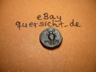 Aeolis: Myrina (2. 1. Century BC) AE 11 91 mm 2 00 g Helios/Amphore (CA6067)