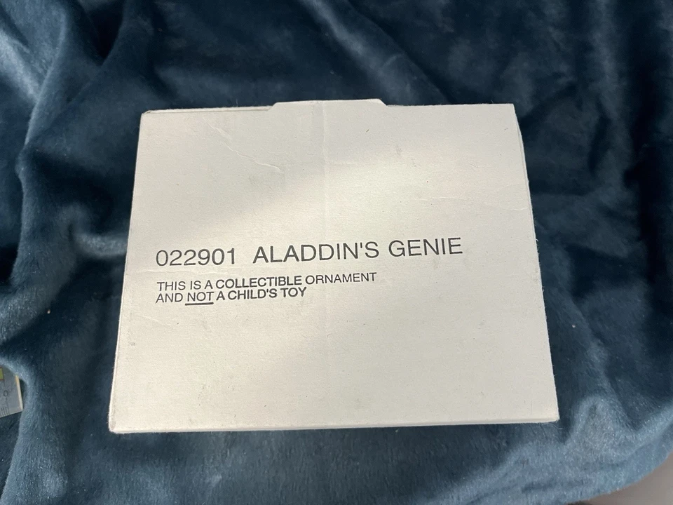 Adorno de Navidad Disney con Aladdin’s Genie Excelente Estado con Caja Foto 3 de 3