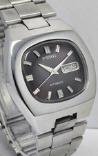 Seiko Automatic 17 Jewels Daydate Wrist Watch For Mens In Working Condition Seiko Automatic 17 Jewels Daydate Wrist Watch For Mens In Working Condition