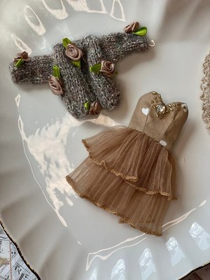 Blythe doll Clothes, outfit custom doll  blythe, Blythe sweater and Pink Dress