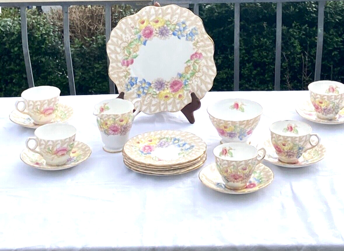 Juego de té vintage Royal Stafford Fern Posy x 5 trío y plato de pastel azúcar de leche