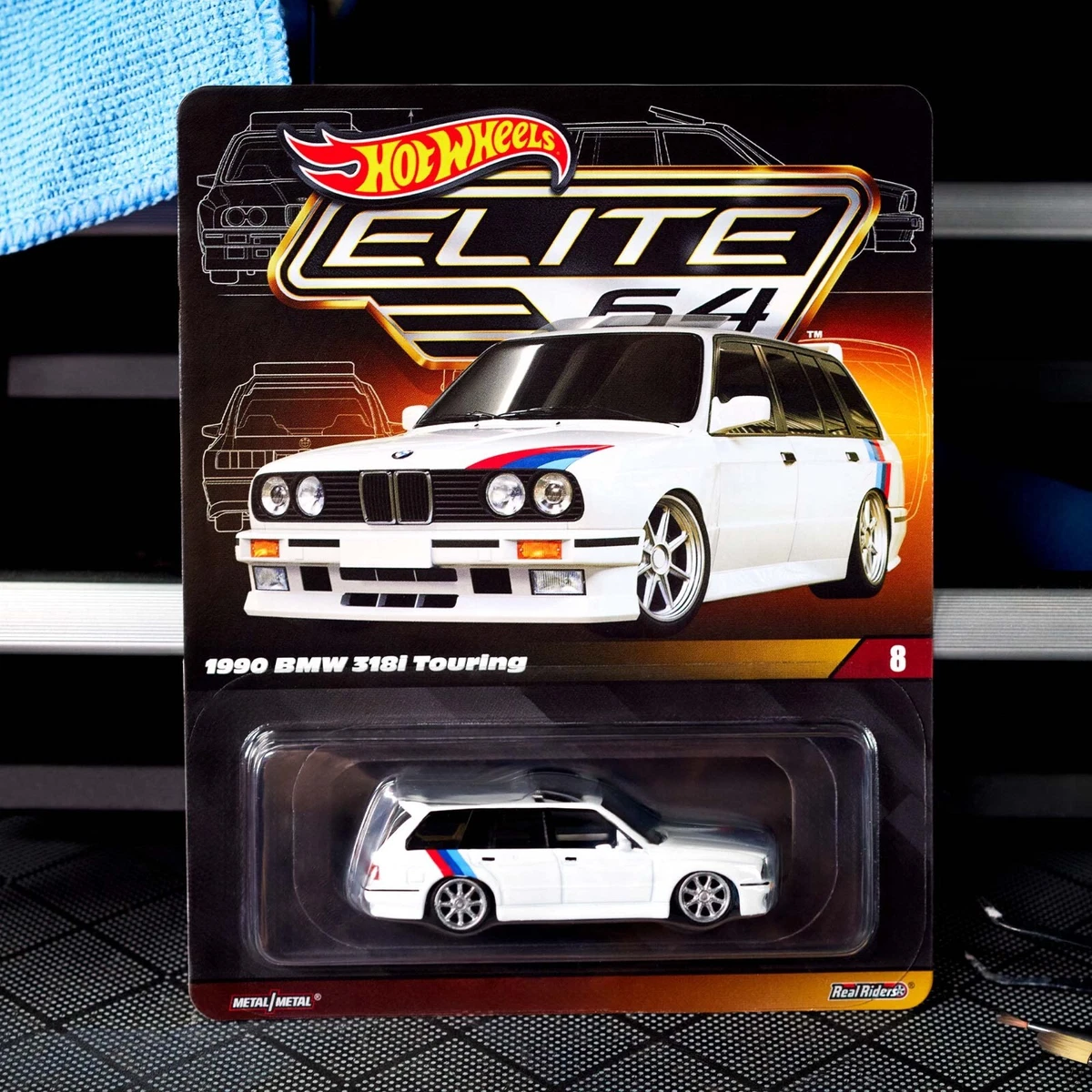 Hot Wheels BMW 323 – Promotion Bata – Échelle 1/64 – Rare