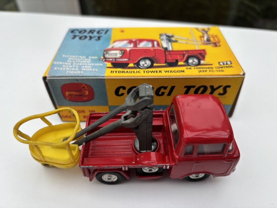 Corgi GB N°478 Jeep FE 150 Hydraulic Toner Wagon 1/43 - Métal, Royaume-Uni, Occasion