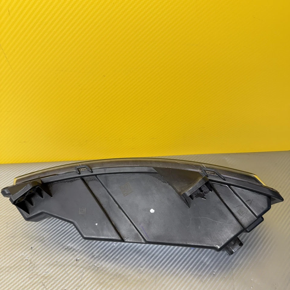 2022-2025 JEEP GRAND WAGONEER RIGHT PASSENGER OEM LED FOG LIGHT LAMP 68525276AA - Image 3 of 4