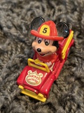 DIisney Mickey Mouse FIREMAN Fire Truck PVC Figure Metal working Wheels WDW