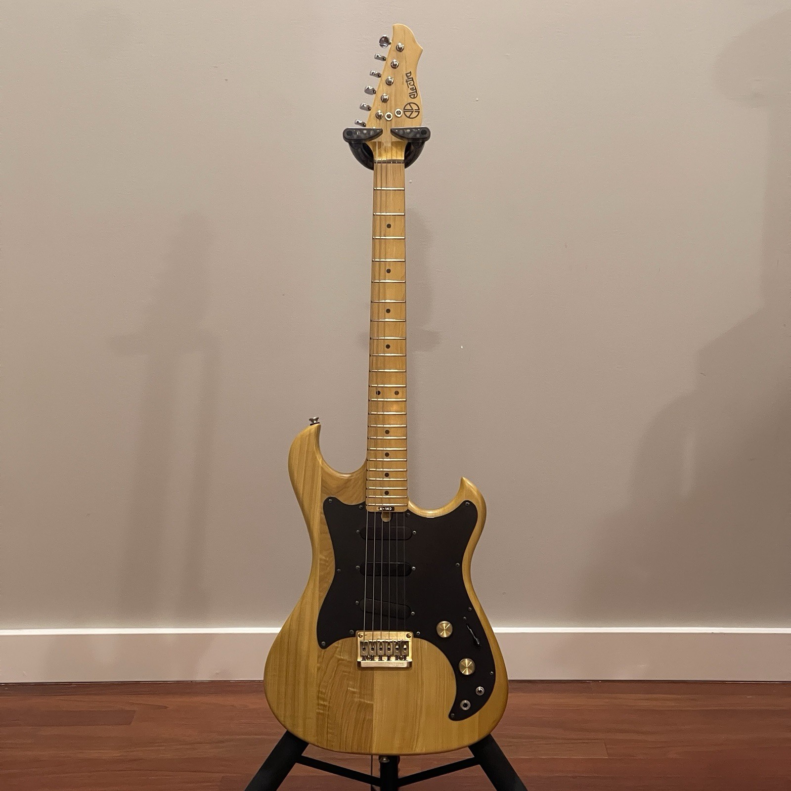 Rare 1981 Electra Guitar X140 NA MIJ Matsumoku Factory + Hard Shell Case Vintage