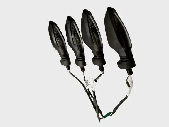 Intermitente indicador trasero y delantero del mercado de accesorios para KTM Duke 125 200 2013-2020 Foto 3 de 4