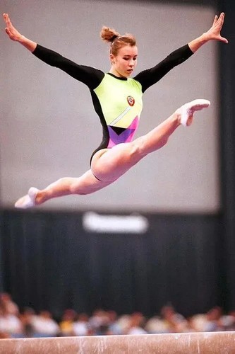 1991 Worlds: Event Finals, Gymnastics DVD- Boginskaya/Gutsu/Miller/Zmeskal - Picture 4 of 8