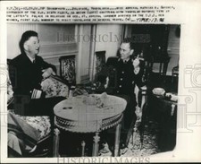 1951 Press Photo Yugoslav Marshal Tito & Vice Admiral Nathias Gardner, Belgrade