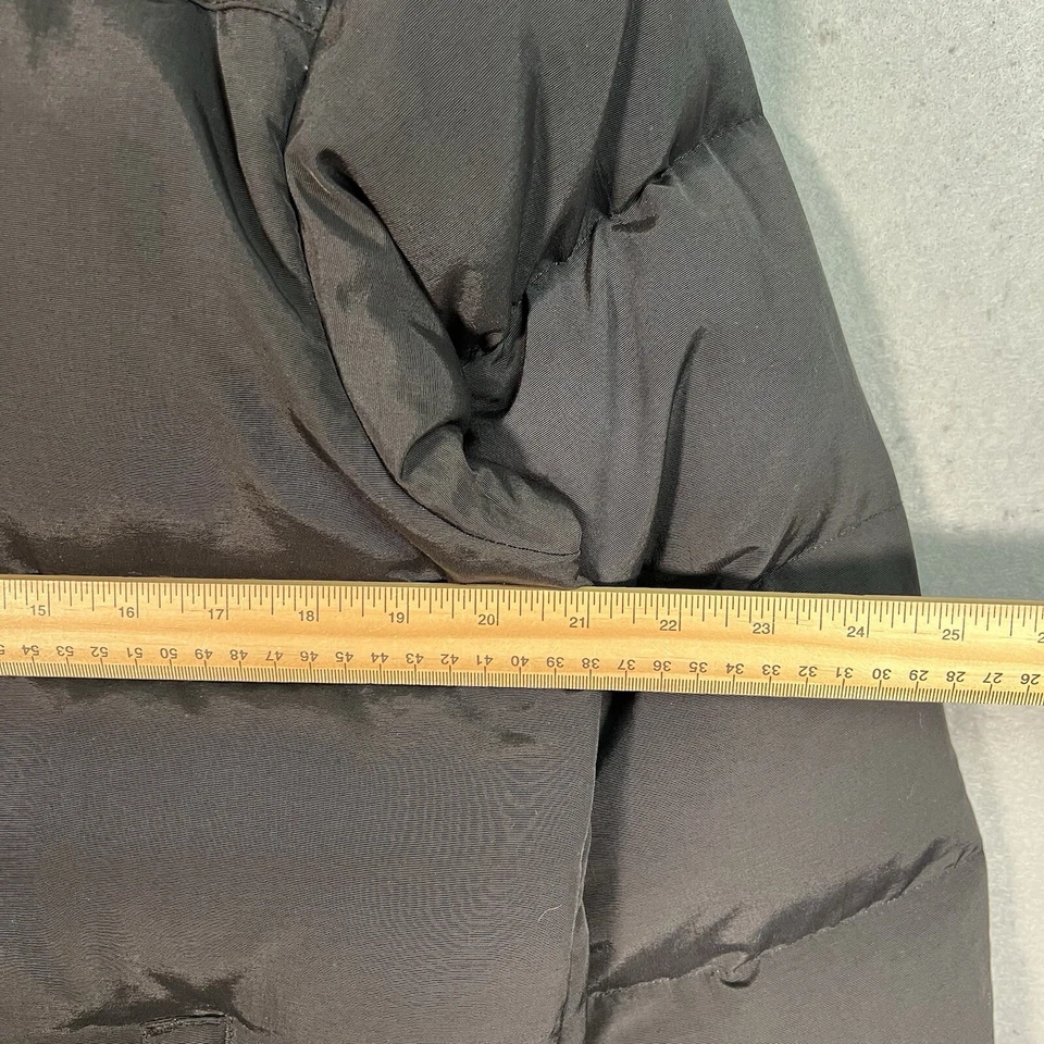 Chaqueta acolchada UNDEFEATED para adulto mediana negra cremallera completa con capucha plumón de ganso para hombre Foto 2 de 4