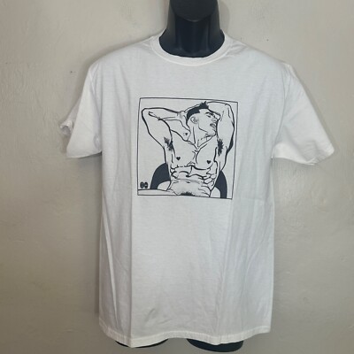 Sexy Muscle Man Graphic T Shirt Medium Gently worn 100% cotton 19'' armpits