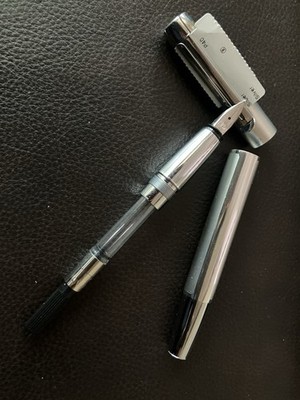 Pelikan Pura  P40 Silver  Fountain Pen BROAD NIB with Converter
