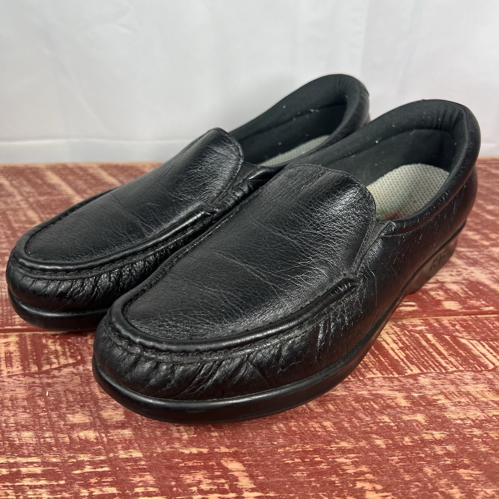 SAS Women’s Black Leather Loafers Slip-On Comfort Shoes Size 9 M Tripad