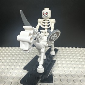 Lego Castle 7090 Crossbow Attack Crown Knight Skeleton And Horse Minifigure Only