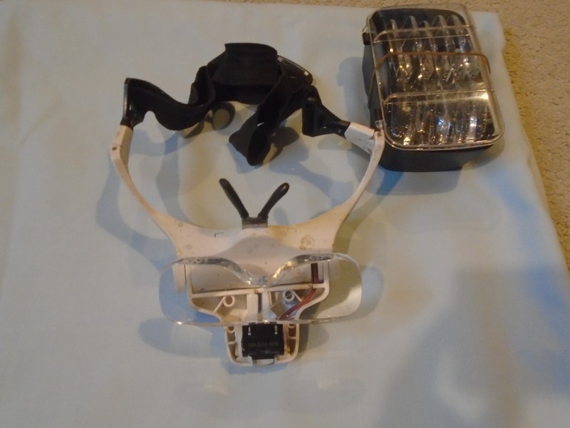 MAGNIFYING GLASSES LIGHT 6 LENSES