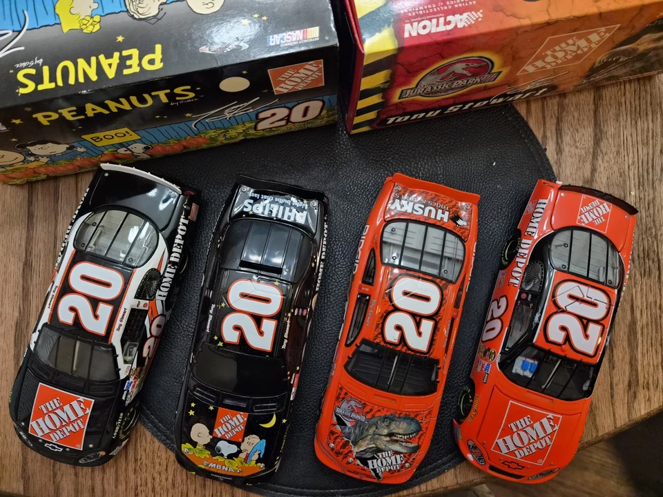 Lote de cuatro coches fundidos a presión Tony Stewart 1/24 Foto 3 de 4