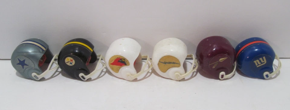 Lote de 24 cascos de fútbol americano en miniatura Gumball NFL de colección - 6 sacapuntas Foto 2 de 4
