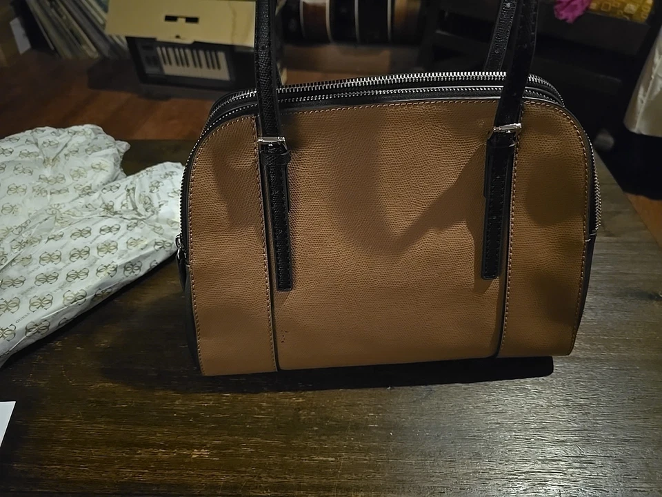 Monedero Better Call Saul Guess con páginas de guión y certificado de autenticidad Foto 4 de 4