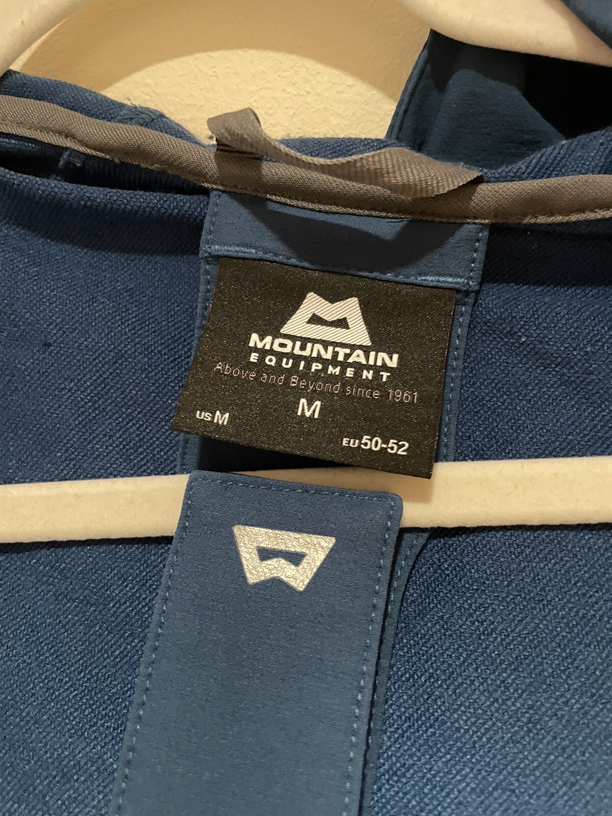 Mountain Equipment Men’s Frontier Hoodie Exolite Jacket Size Medium