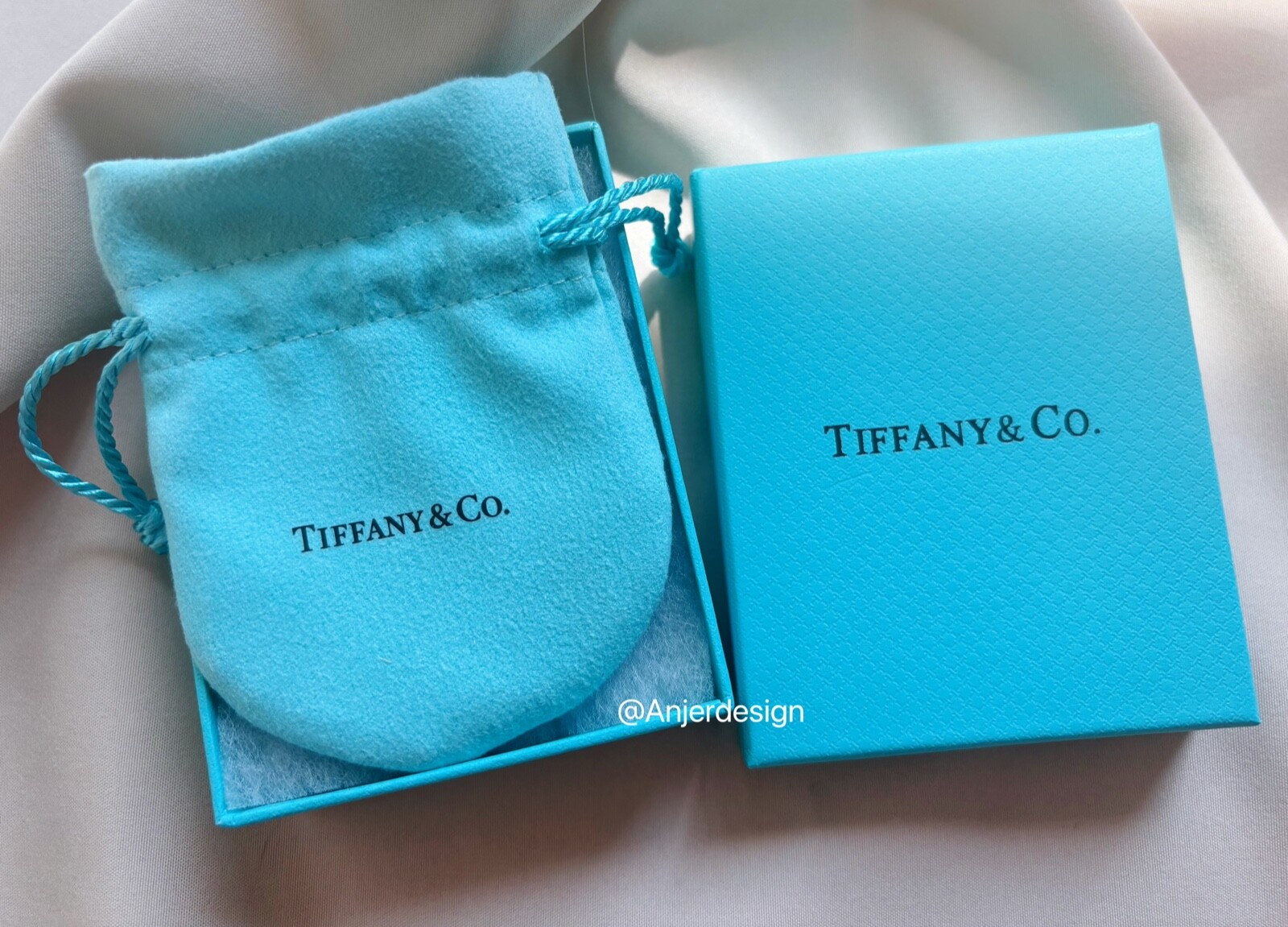 Tiffany & Co. Packaging Blue Gift Box & Pouch 2PC Set- New!!
