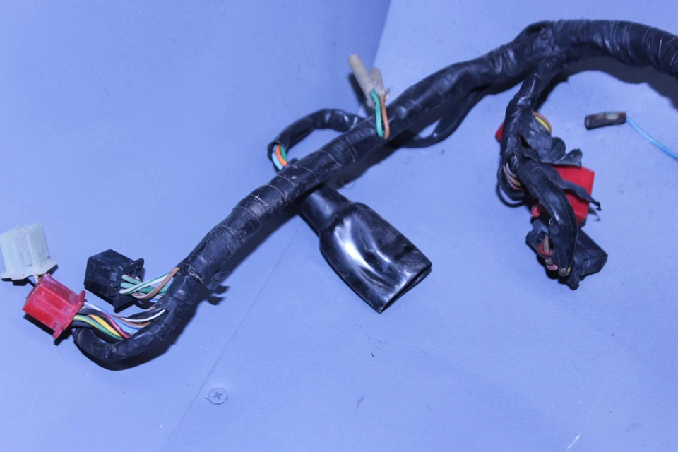 Honda Interceptor 500 1986 VF500F arnés de cableado del motor telar de cable del motor Foto 4 de 4