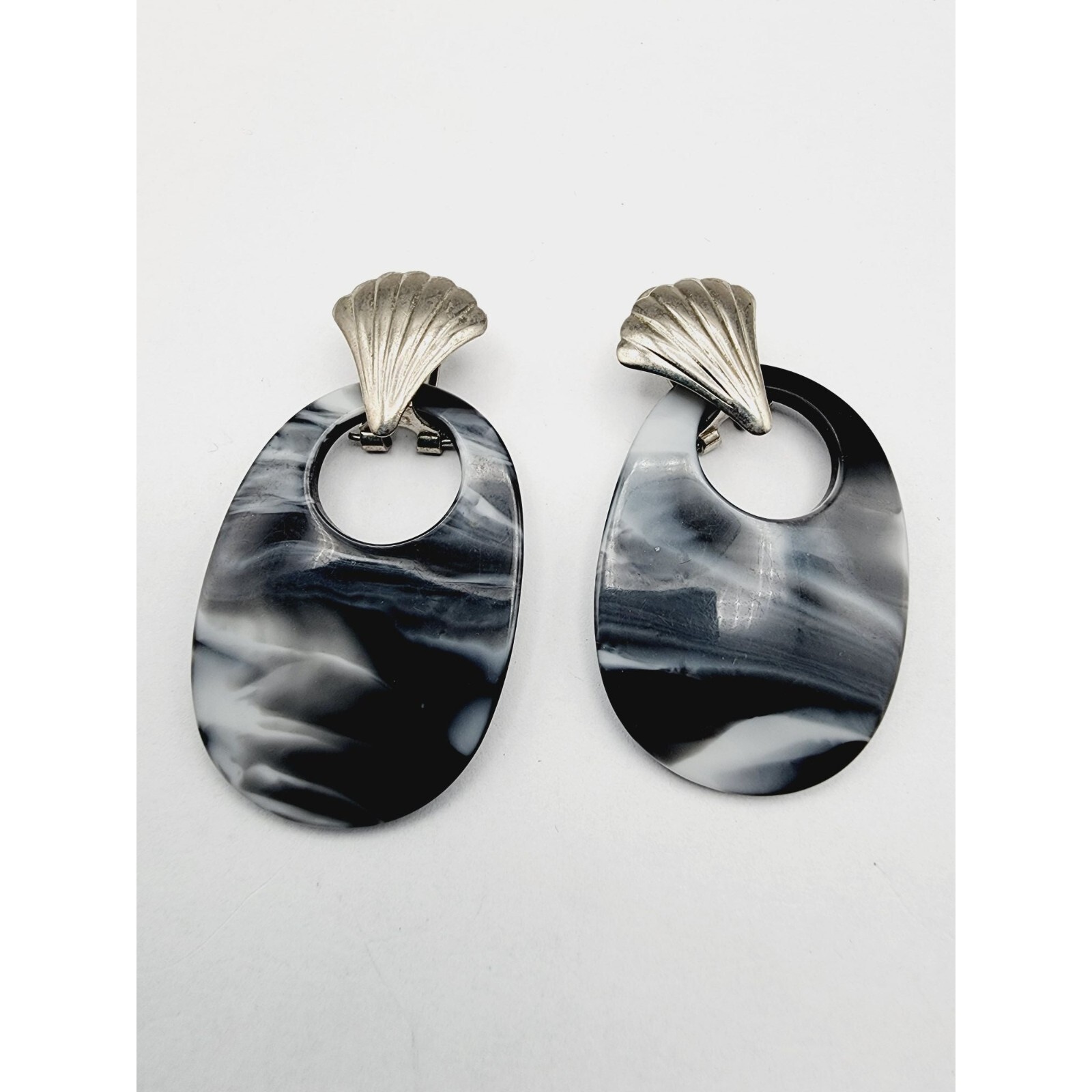"acrylic swirl Grey Black White silver tone shell dangle Pierced earrings 2 1/4\""