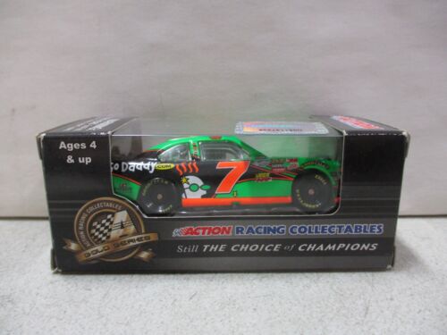 Action 2011 Danica Patrick godaddy.com 1/64 - Picture 1 of 2