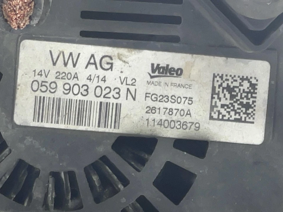 Alternador usado compatible con: Volkswagen Touareg 2014 3,0 L 220 amperios grado A Foto 3 de 4