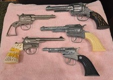 Vintage Toy Cap Gun Lot   Hubley Kilgore Nichols Western Revolvers   1950s  60s
