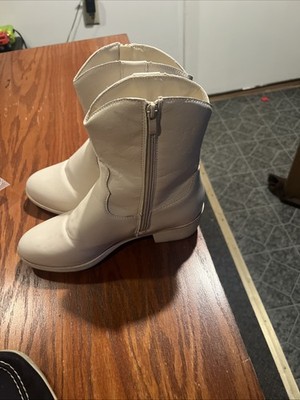 Girls Boots