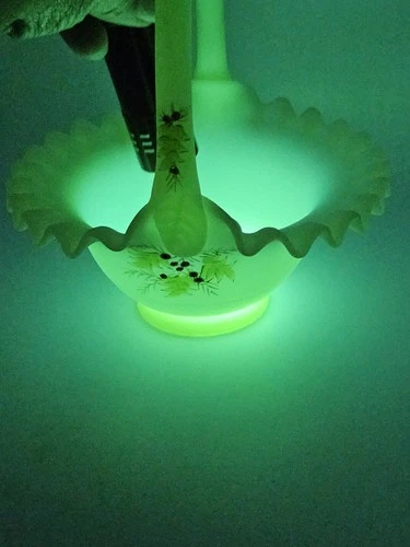 Vintage Fenton Hand Painted Cusard Glass Basket  Original Hang Tag. Signed