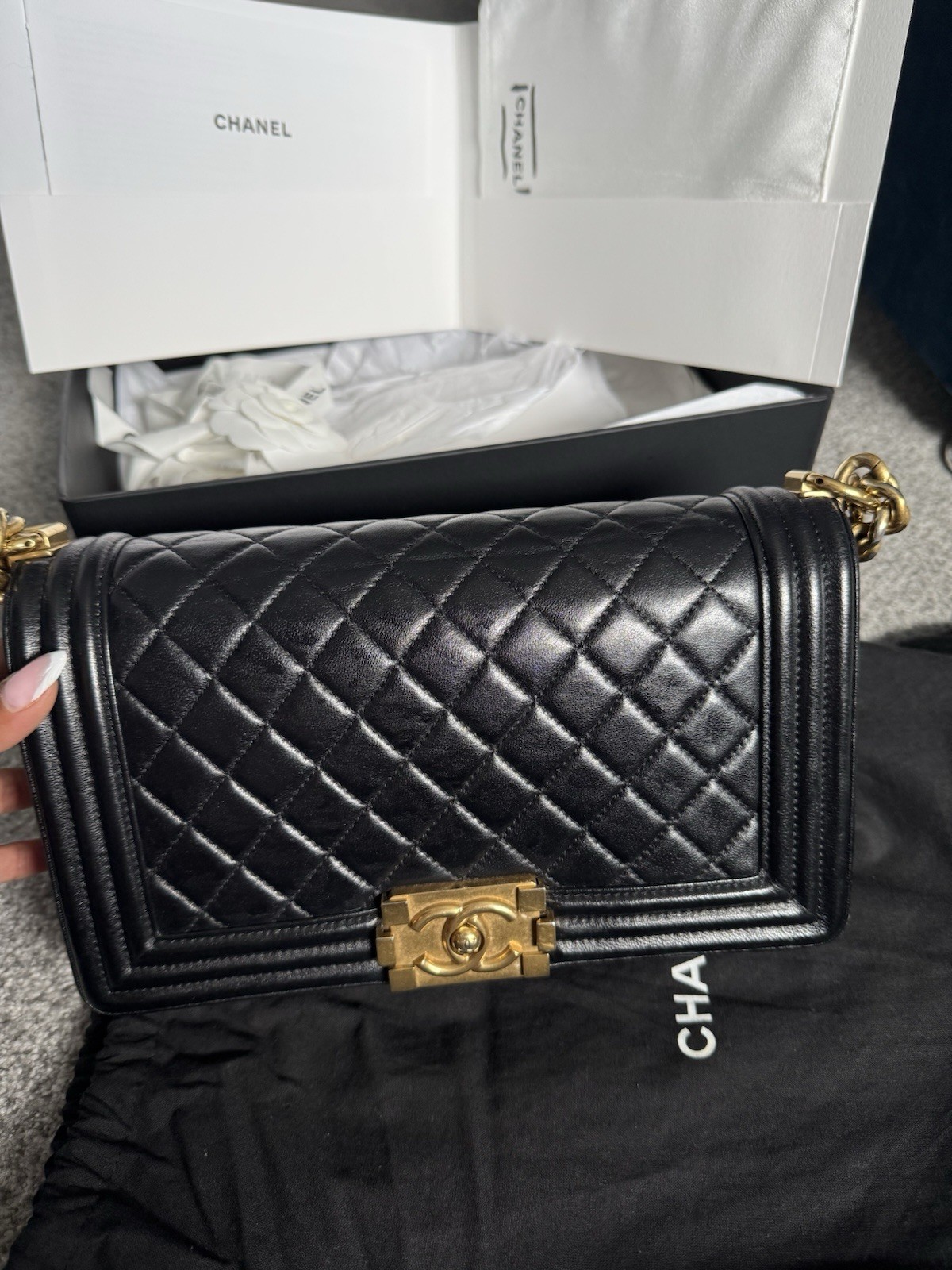 Chanel Medium Boy Crossbody Shoulder Bag Lambskin Leather Black