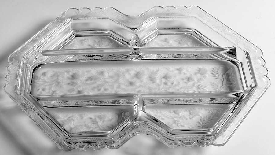 Fostoria Chintz  13" Oblong 5 Part Relish 1798986