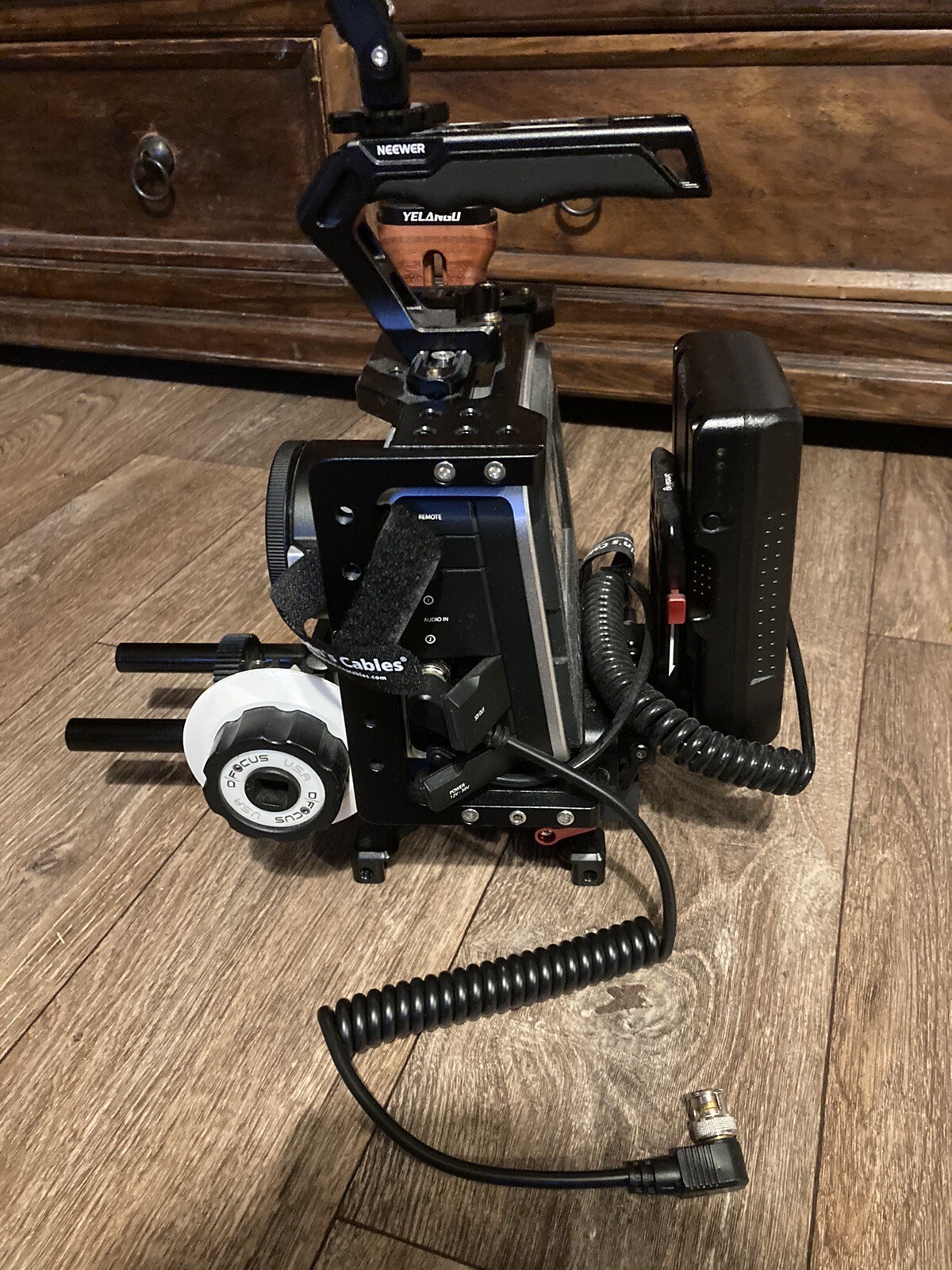 blackmagic production camera 2.5k (EF Canon mount) eBay