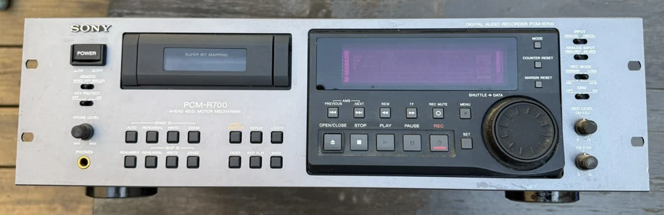 SONY PCM-R700 Digital Audio Tape DAT Rack and Remote fully Functional - Image 2 of 4
