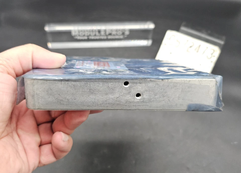 Блок управления двигателем 1993 - 1994 Toyota Corolla Prizm ECU ECM 89661-02111 - Изображение 4 из 4