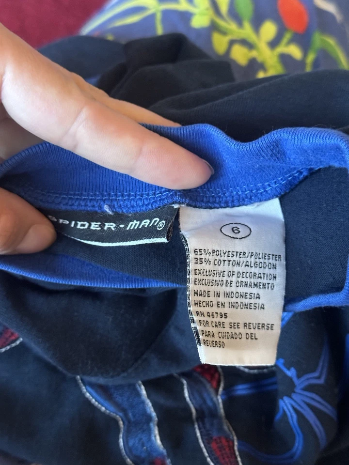 Vintage Kids, Spider-Man T-Shirt, Size 6 - Image 4 of 4