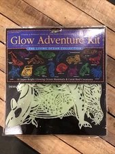 Vintage Illuminations Living Ocean Glow in the Dark Room Decorations 1994 14 Pc