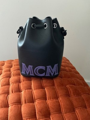 MCM Black Leather Shoulder/Crossbody/Drawstring Handbag w/card