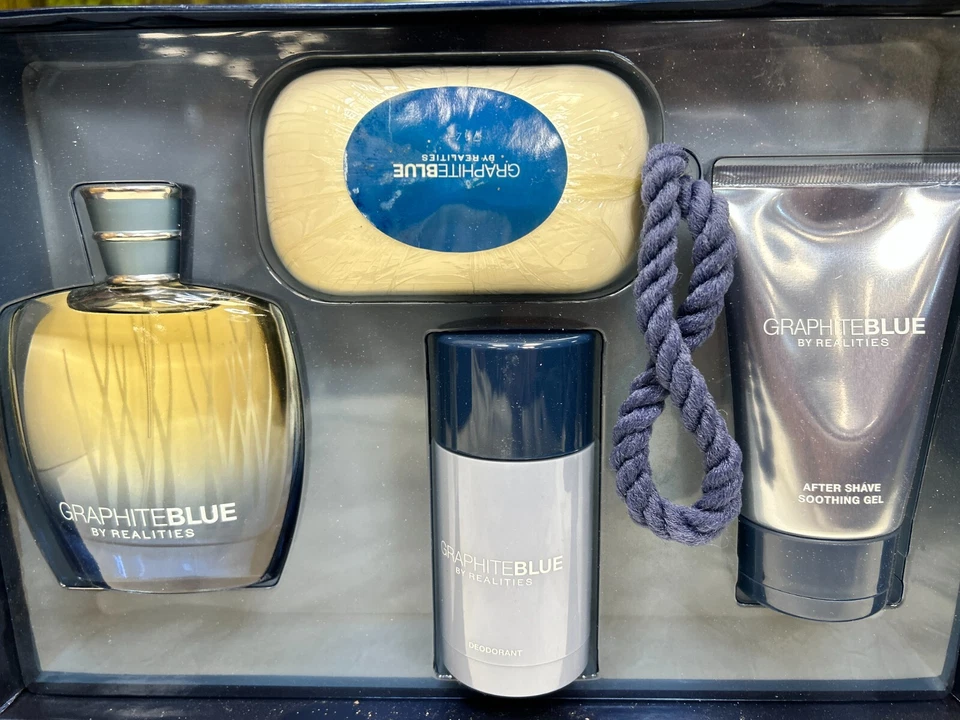 REALITIES 石墨蓝色 100 毫升彩色/ 125 毫升 AFTERSHAVE/ 75G DEODORANT/220G 香皂 — 第 3/4 张图片