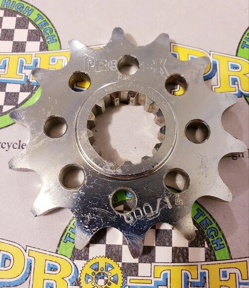 Piñón delantero Pro-tek 520 paso 14T Yamaha 1988 1989 1990 1991 1992 FZR400 Foto 2 de 4