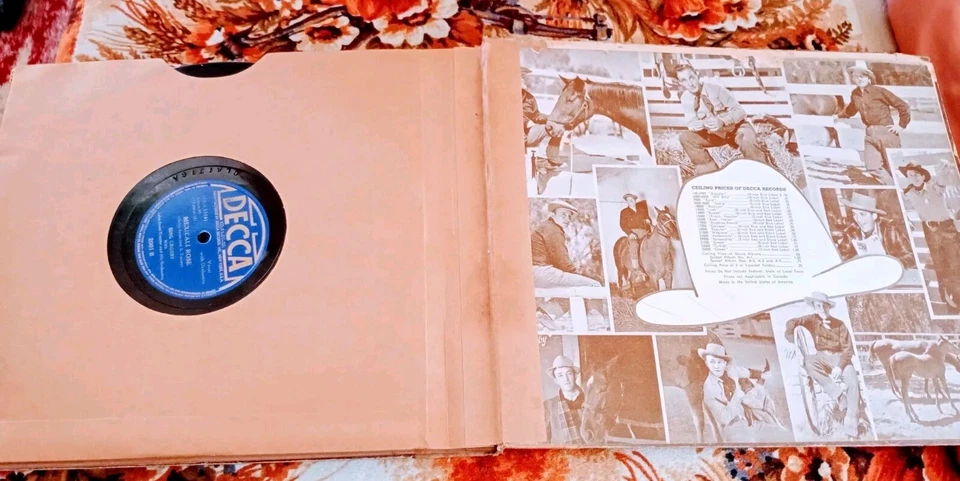BING CROSBY IN AN ALBUM OF COWBOY SONGS - 78 RPM GATEFOLD - 1939 - 5 LP 10" VG+ - Image 3 of 4
