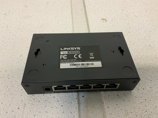 Linksys Se3005 V2 5 Port Gigabit Ethernet Switch For Sale Online Ebay Linksys Se3005 V2 5 Port Gigabit Ethernet Switch For Sale Online Ebay