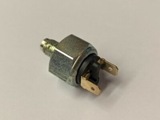 AUSTIN GIPSY 1962 TO 1968 NEW BRAKE LIGHT SWITCH JN714