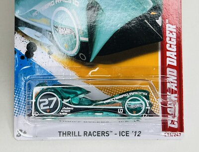 2012 Hot Wheels #214 Thrill Racers-ICE 4/5 CLOAK And DAGGER Green w/Green Wheels