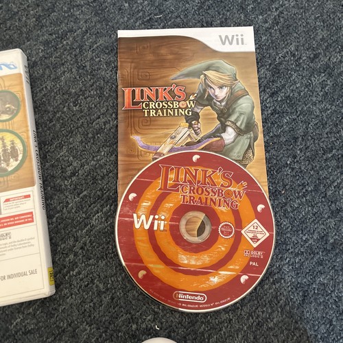 Link's Crossbow Training with Crossbow Nintendo Wii with Manual PAL - Picture 4 of 12