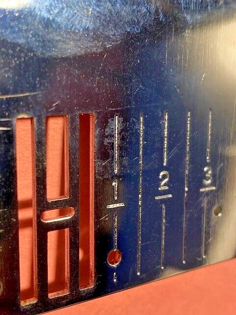 Máquina de coser Zig Zag placa de aguja Viking Husqvarna 4115628 apta para muchos modelos Foto 4 de 4