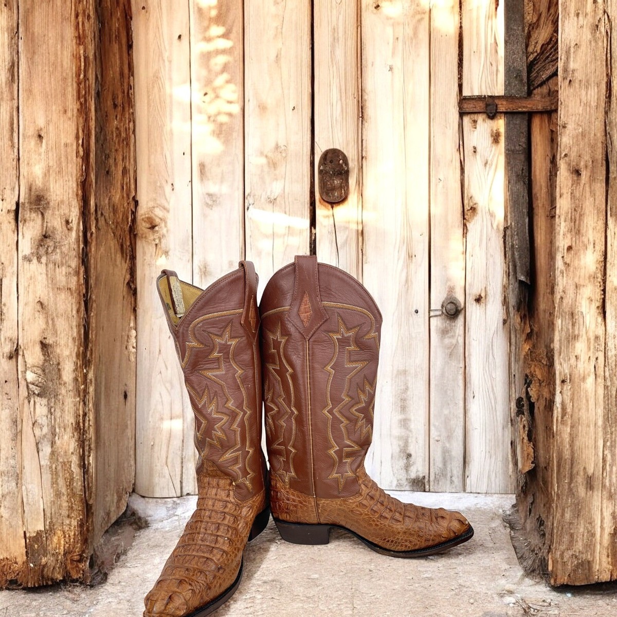 Vintage Yucca Exotic Line Alligator Leather Cowboy Boots Womens