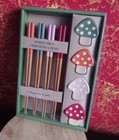 Party of 4 TABLETOPS UNLIMITED 12 pc Bamboo Chopsticks & Mushroom Ceramic Rests  — photo 4